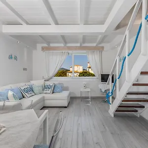 Giglio Vista Mare E Parcheggio Privato Appartamento